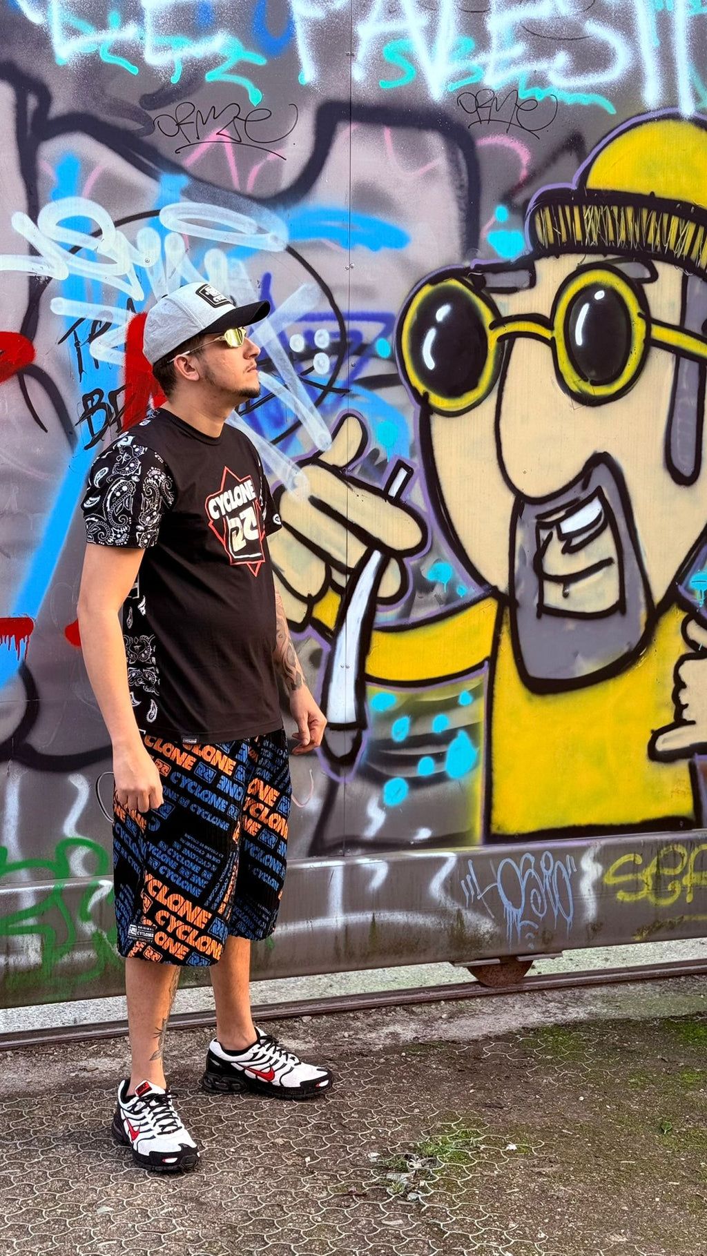 Cyclone velvet shorts